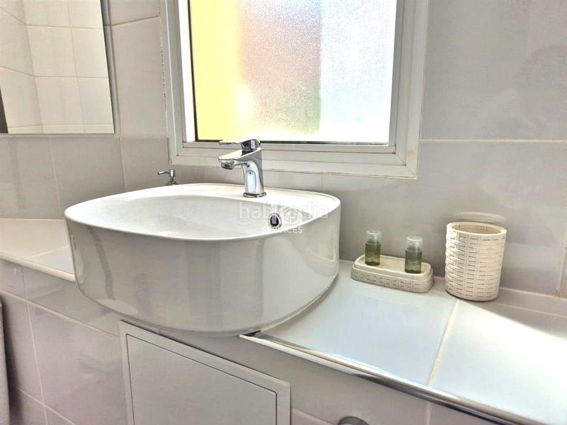 Foto 175ae77c-5ab2-414c-9e65-3b25aedf677b. Piso en londres 8 apartamento en yucca park en Playa de Fañabé Adeje