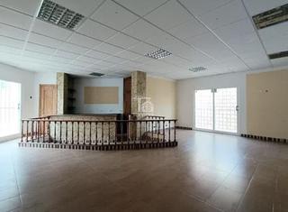 Locale commerciale in Caleta del jurado 1. Local en venta en puerto de santiago