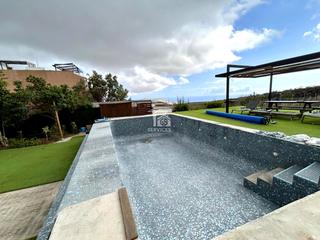 Casa en La sabinita 1. Villa con vistas y terreno en la sabinita