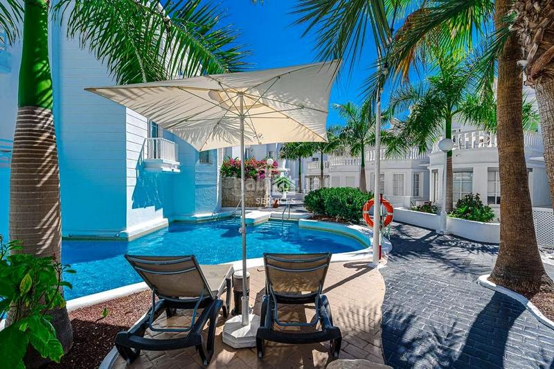 Foto bdc1ff84-119a-488a-803a-516277dfd233. Pis a londres 7 a Playa de Fañabé Adeje