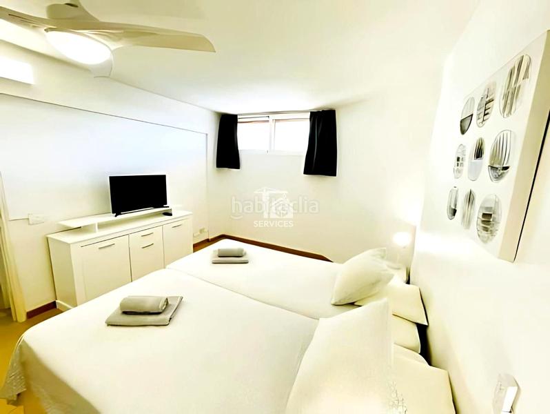 Foto 9a67a864-522c-45cb-b0b6-149791d7a1c1. Pis a de españa 50 a San Eugenio Bajo Adeje