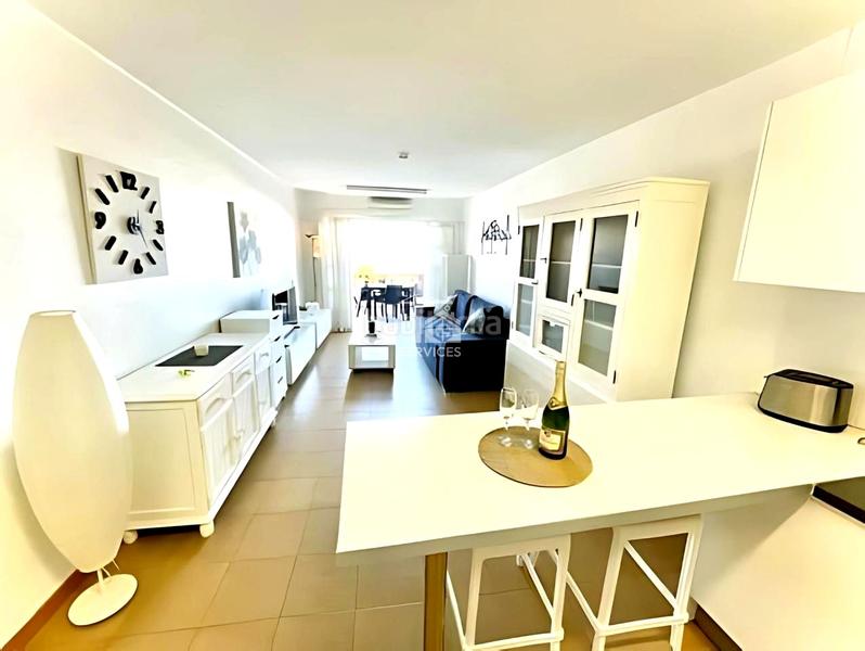 Foto b5843194-7b74-4ecc-8481-3e1e86879889. Pis a de españa 50 a San Eugenio Bajo Adeje