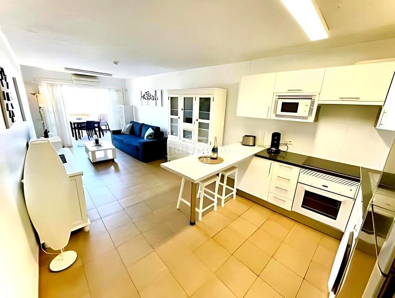 Foto fc18ec16-7f40-4f5e-ad3a-9cad1f7ebba6. Pis a de españa 50 a San Eugenio Bajo Adeje