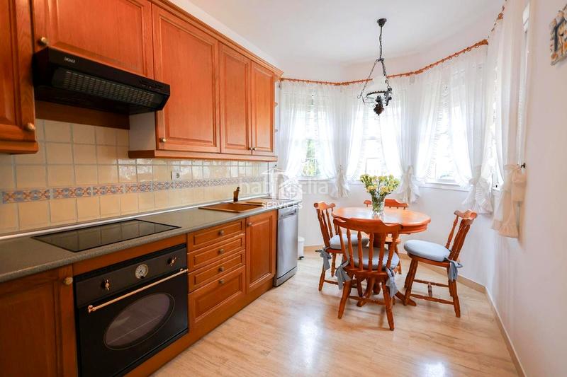 Foto 25c7c1b8-906c-453e-9e76-8f0e80975bbe. Casa aparellada a panizo 1 a Chayofa Arona