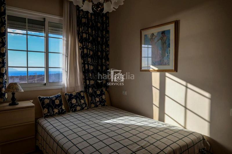 Foto 98dc93a6-9379-4c79-831a-e39464cc9968. Casa aparellada a panizo 1 a Chayofa Arona