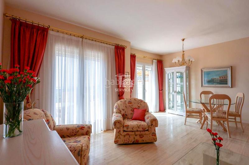 Foto fd8e434c-02a7-4631-a059-2879e12a7fd1. Casa aparellada a panizo 1 a Chayofa Arona