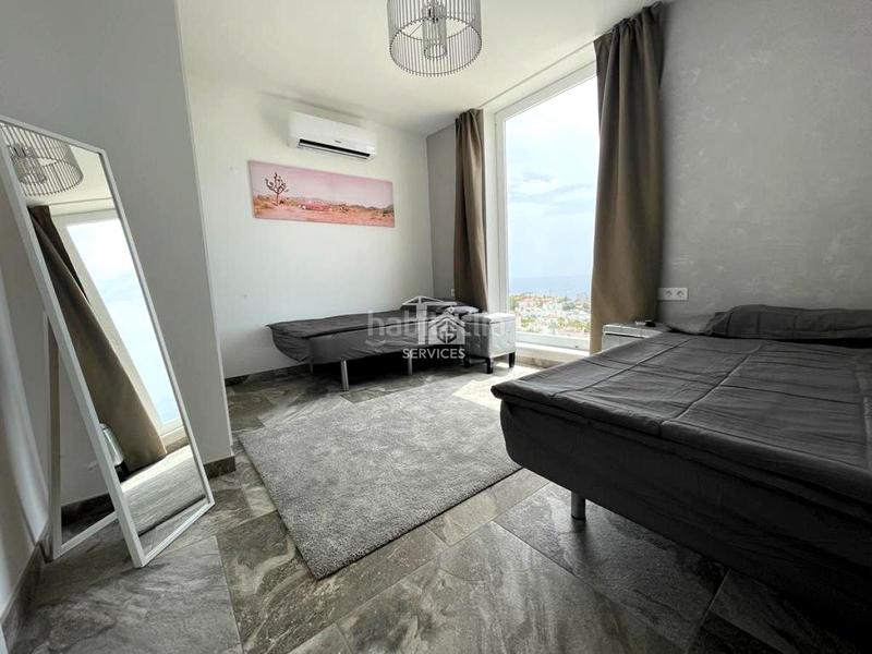 Foto 18816d5a-efcc-447e-853c-61050e421dbc. Casa adossada a europa 20 a San Eugenio Alto Adeje