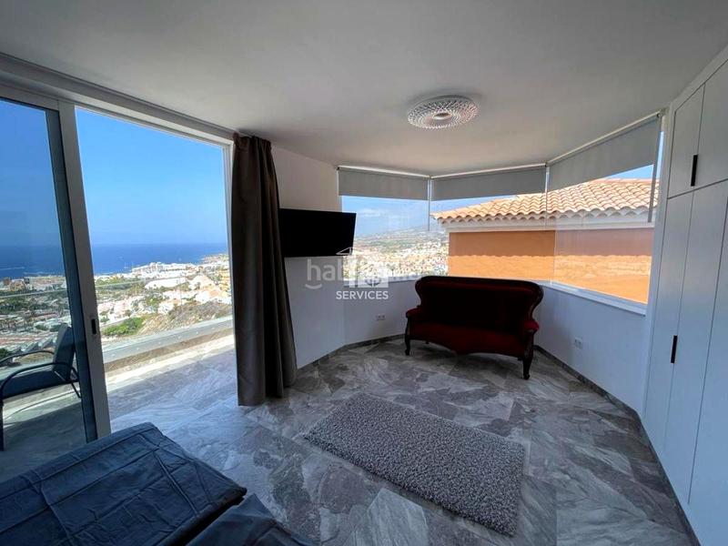 Foto 2f6f1864-63a2-467a-b405-b133094075d1. Casa adossada a europa 20 a San Eugenio Alto Adeje