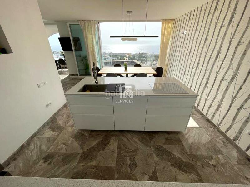 Foto 3f08b444-c30f-4013-81e1-907cbe9fddd8. Casa adossada a europa 20 a San Eugenio Alto Adeje