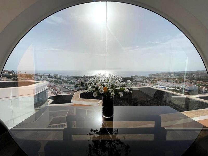 Foto f88d7fb4-11a4-4126-8b90-a04c65c787d9. Casa adossada a europa 20 a San Eugenio Alto Adeje