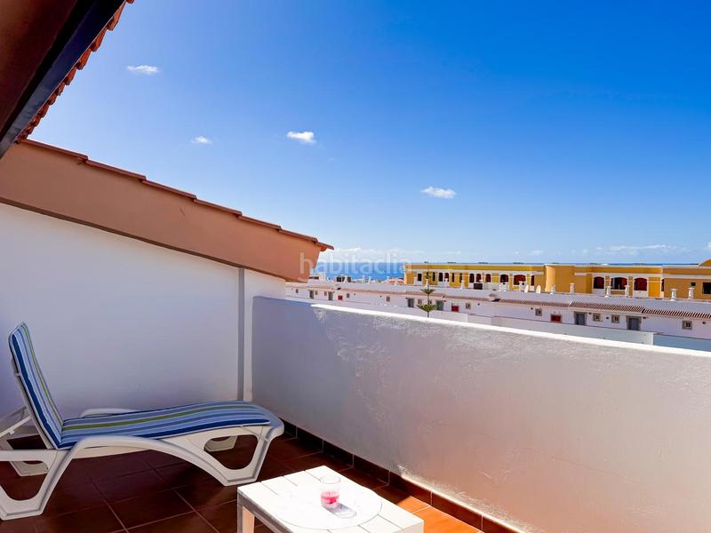 Foto 77e65fc5-84c0-4b3f-8321-46851299ca1b. Dúplex a de moscú 111 a Playa del Duque Adeje