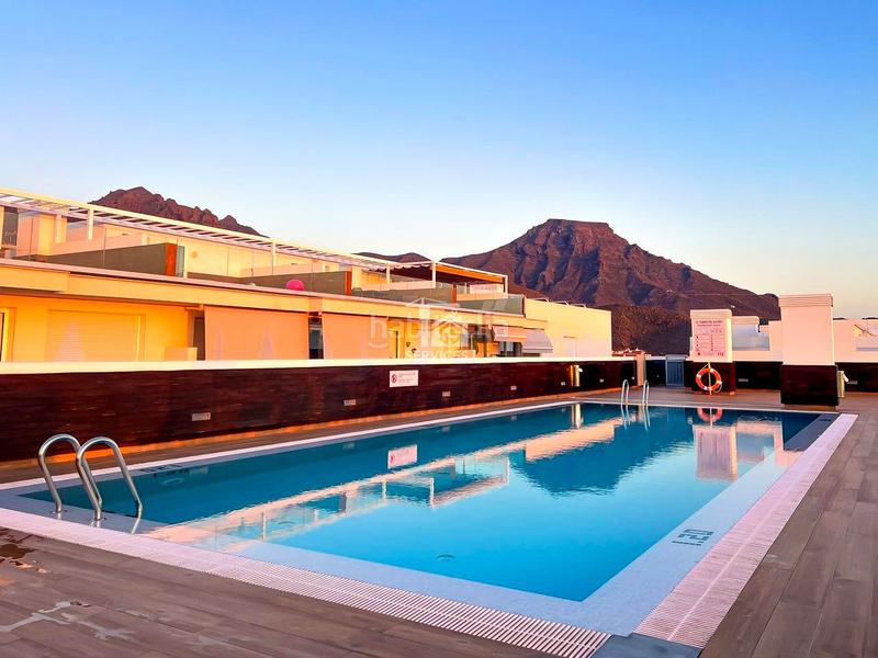 Foto 8a10781e-9a13-4caf-bc32-d16fc6e4dcac. Piso en de los vientos 3 apartamento en el residencial tesoro, en Adeje