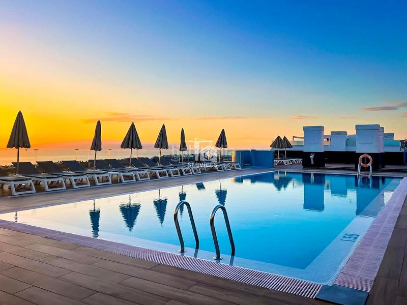 Foto cf0b5e24-9852-4c4b-9ef8-c3498c9d8bec. Piso en de los vientos 3 apartamento en el residencial tesoro, en Adeje