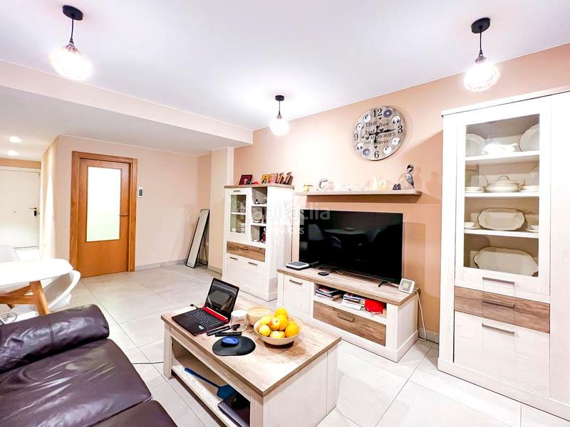 Foto de673656-f31e-4a9b-9cde-e528a4e99e29. Piso en de los vientos 3 apartamento en el residencial tesoro, en Adeje