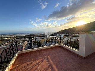 Àtic a Petalo 2. Ático luminoso con terraza, piscina, garaje y coche incluido en