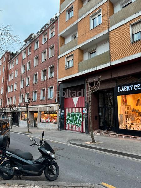 Foto fd0a1bfc-ab34-433f-ae4e-26529cbbe2c4. Parking coche en San Pedro de Deusto - La Ribera Bilbao