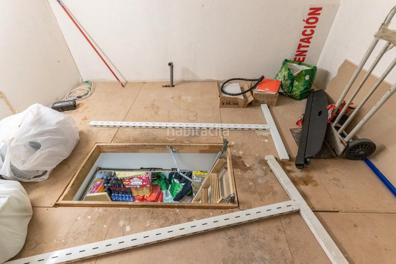 Foto 1ba13a98-31b4-4b48-8926-53d6c9113101. Local comercial en madariaga etorbidea 47 en San Pedro de Deusto - La Ribera Bilbao