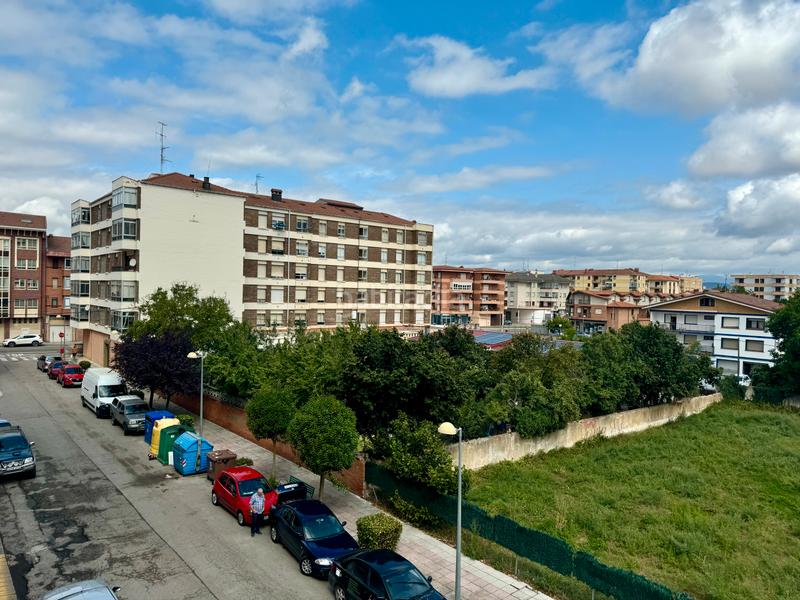 Foto 0a89adb6-ae74-4d7f-a23a-733b4247861b. Appartamento con riscaldamento in Medina de Pomar