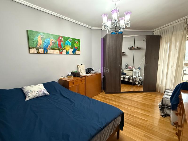 Foto 4e169d20-7bcf-46ff-bb3f-aef0901c0c5e. Appartement dans menendez y pelaio kalea 11 dans Centro-Ariz-Uribarri Basauri