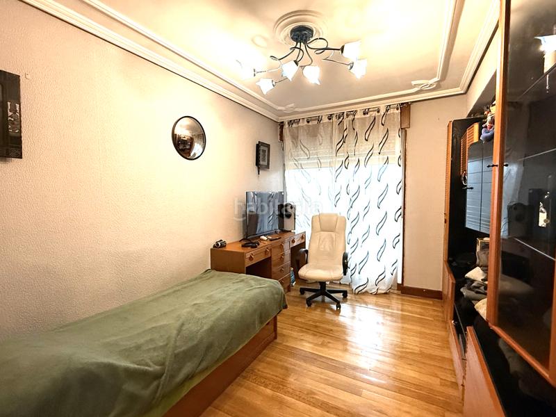 Foto 893b1d35-47d2-490b-a516-5def5c5b6c1f. Appartement dans menendez y pelaio kalea 11 dans Centro-Ariz-Uribarri Basauri