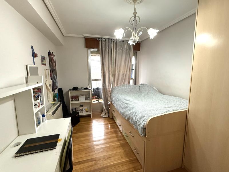 Foto cbd78061-8d17-4fd5-9a18-250fea329714. Appartement dans menendez y pelaio kalea 11 dans Centro-Ariz-Uribarri Basauri
