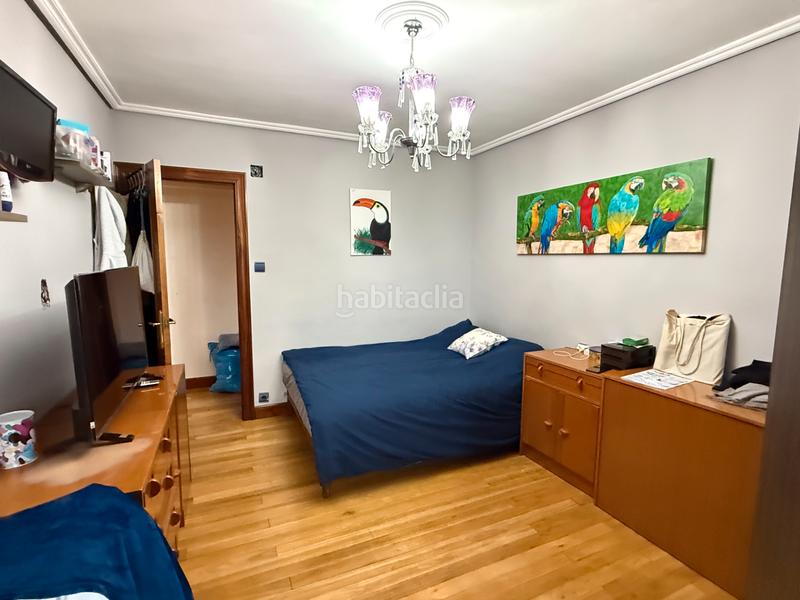 Foto d7a494e4-6c97-4f49-b711-8e5eecd45dfb. Piso en menendez y pelaio kalea 11 en Centro-Ariz-Uribarri Basauri