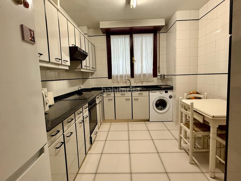 Foto a30dd2b6-33c8-454d-830e-5b9fe2510a5d. Appartamento con riscaldamento in San Pedro de Deusto - La Ribera Bilbao