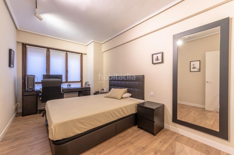 Foto 1a7f4449-fb85-4dd5-a7d0-bf2bc1ce1ee5. Flat with heating in San Pedro de Deusto - La Ribera Bilbao