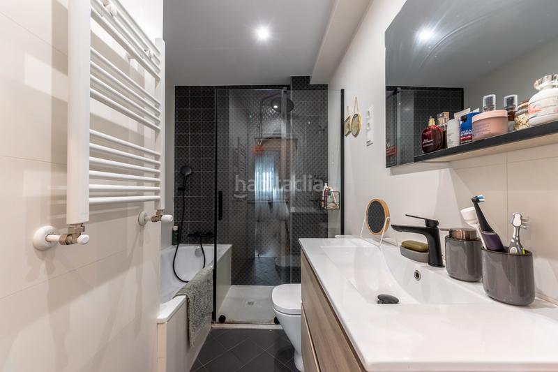 Foto 4448bf2c-88df-4a6a-b382-d78db11145d2. Appartamento con riscaldamento in Sabino Arana-Jesuitas Bilbao