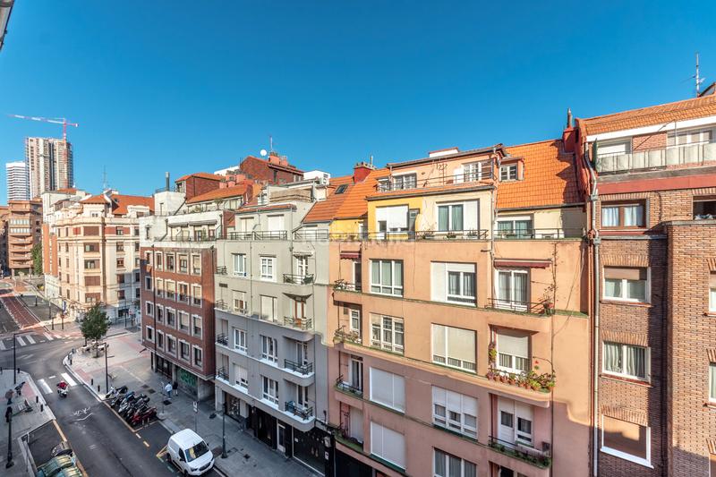 Foto 792f1b9b-9ebf-4ffc-89af-9700cb8e811d. Appartamento con riscaldamento in Sabino Arana-Jesuitas Bilbao