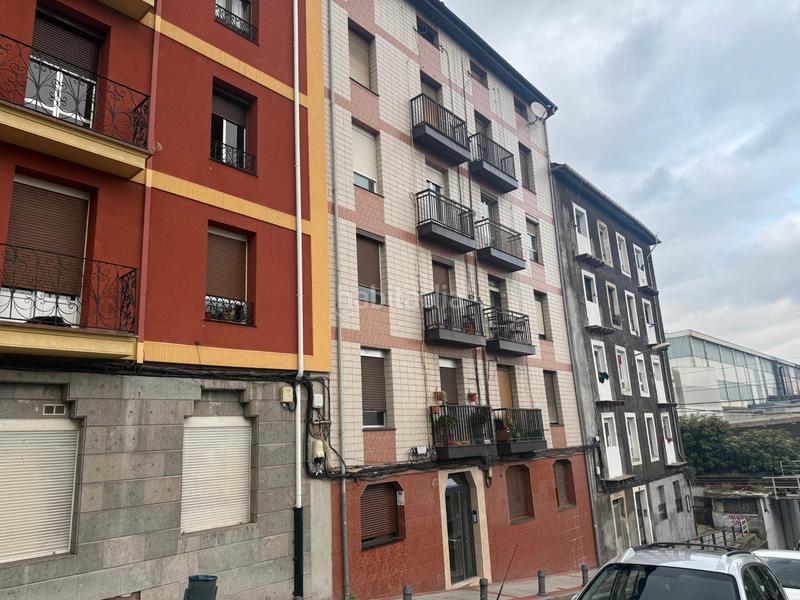 Foto d65f40c8-ab18-46bc-b63c-3a7790fec89a. Pis amb calefacció a Txabarri - La Unión - Vista Alegre Sestao