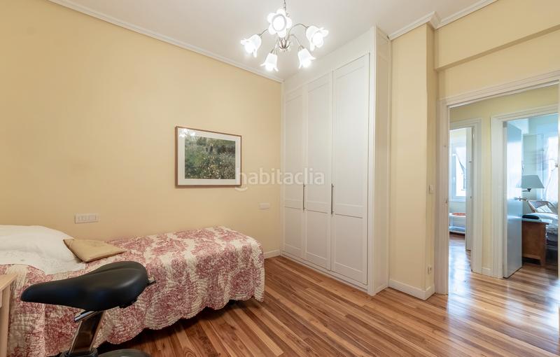 Foto 6f21fdc0-5a05-436c-9d06-1388dc0ed590. Piso en San Pedro de Deusto - La Ribera Bilbao