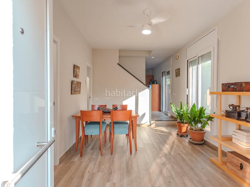 Foto b2adaa6b-032a-44e6-854d-e61f4775641b. Casa a schiera in avinguda països catalans 30 in Caldes de Malavella