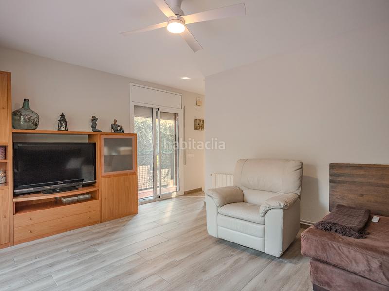 Foto b69ea5ea-2e54-46b5-870c-2f50044502c7. Casa a schiera in avinguda països catalans 30 in Caldes de Malavella