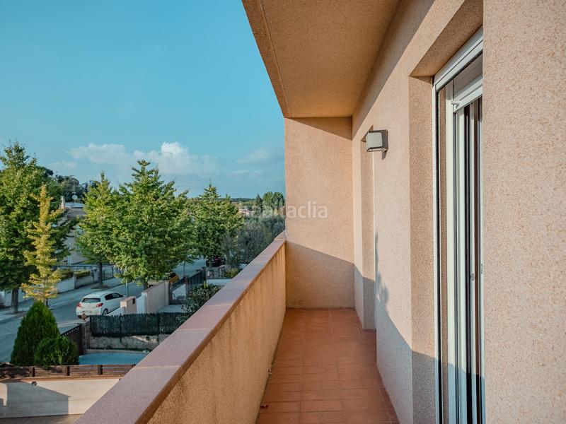 Foto d553a5bb-6aca-4fe3-8f4d-d15c1dc24afe. Casa a schiera in avinguda països catalans 30 in Caldes de Malavella