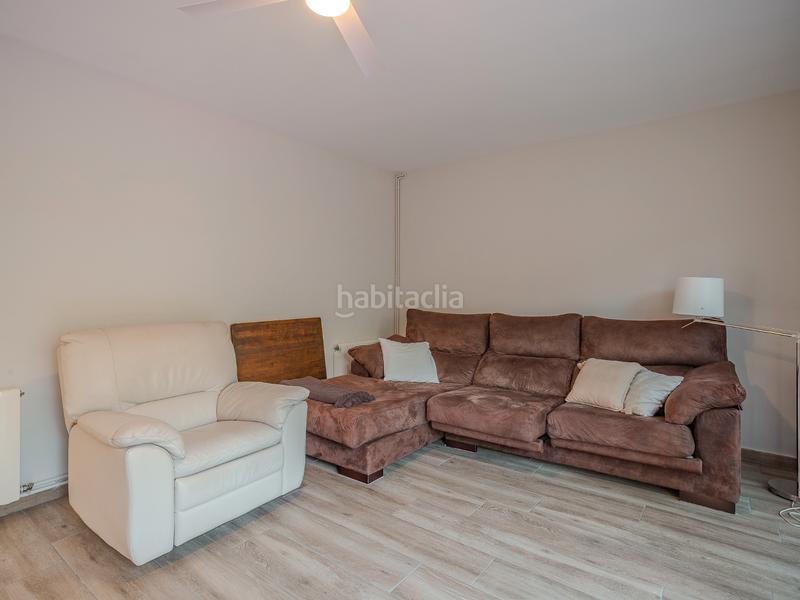 Foto dcd13ff8-ad53-4ddb-b654-5fc5aa20a839. Casa a schiera in avinguda països catalans 30 in Caldes de Malavella