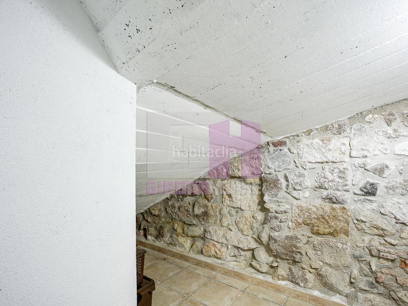 Foto b958ab7c-8539-4cb3-8ee3-f3836c52b54b. Pis amb calefacció a Caldes de Malavella