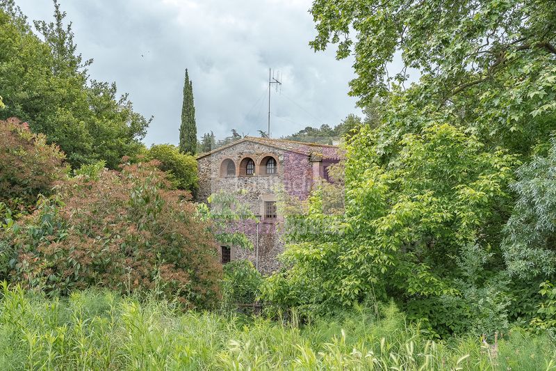 Foto c4cca697-a860-4c69-aba5-d96fa07dc0e9. Casa amb xemeneia calefacció aparcament a Caldes de Malavella