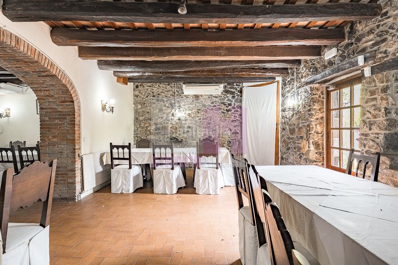 Foto c855fae0-acc5-47c7-9763-3336014611c7. Casa amb xemeneia calefacció aparcament a Caldes de Malavella