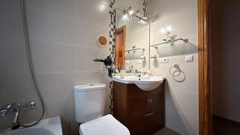 Foto 38c1b268-6b19-41b3-85dd-5e7e4c893ccb. Piso  en venta en avda luis buñuel en Roquetas pueblo Roquetas de Mar