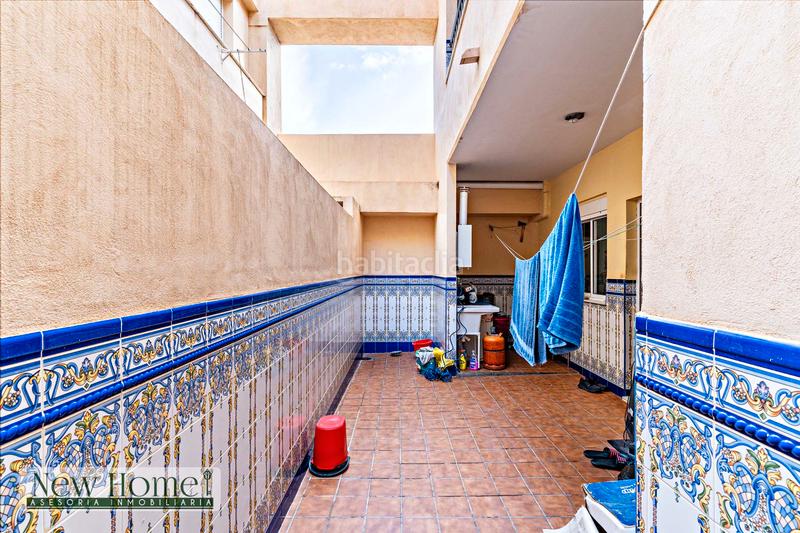 Foto 4e72069c-d1bc-4e16-b987-8db3879acdcc. Appartamento in calle luis cernuda 37 in Las Cabañuelas Vícar