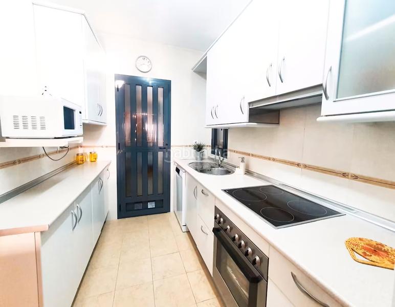 Foto 0f4affff-37d3-4719-b80e-02e96dabc50f. Appartement avec piscine dans Las Salinas Roquetas de Mar