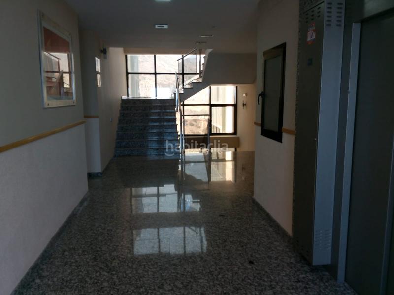 Foto f8dc111b-34a9-4024-a086-f15010e0d454. Rent business premise in El Parador de las Hortichuelas Roquetas de Mar