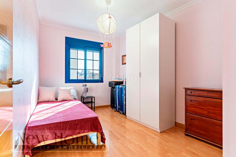 Foto 66431ddd-2c47-48b9-8dcc-392efc6ffedd. Piso  en venta en calle salinas en El Puerto - La Romanilla Roquetas de Mar