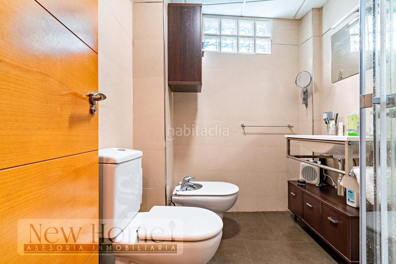 Foto 85fcfeb9-2590-4383-bb01-0e2f1b8a6b24. Piso  en venta en calle salinas en El Puerto - La Romanilla Roquetas de Mar