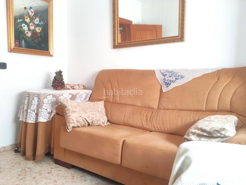 Foto 2ca5a56e-7c15-4ac9-ba69-c8a02c3b2f03. Casa adossada a Ejido centro Ejido (El)