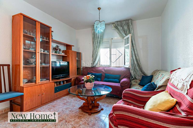 Foto 40789c80-0ec8-4a53-aafd-c70a95efdd91. Casa con parcheggio in Roquetas pueblo Roquetas de Mar