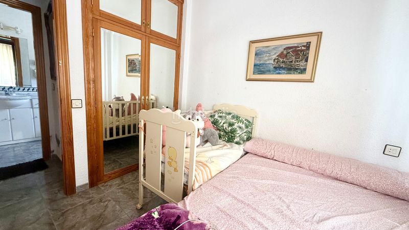 Foto 16a4e673-f8a5-4537-b0df-eda87a206319. Casa adossada a Roquetas pueblo Roquetas de Mar