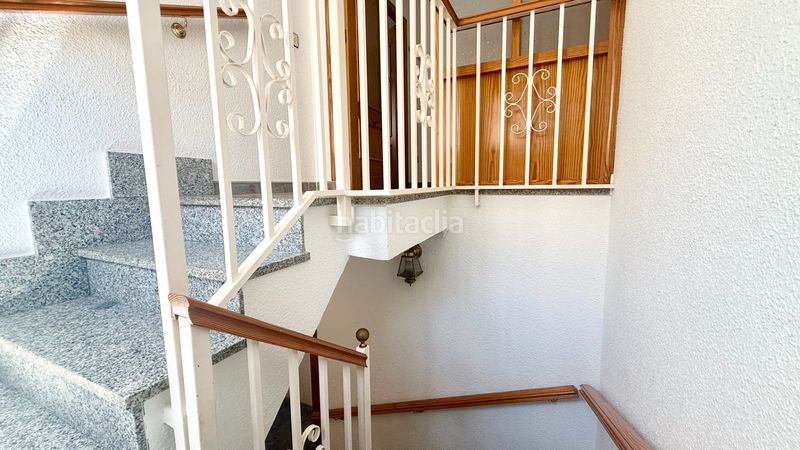 Foto 407032cb-2adf-4e16-8ba9-f89a4c9df8a7. Casa adossada a Roquetas pueblo Roquetas de Mar