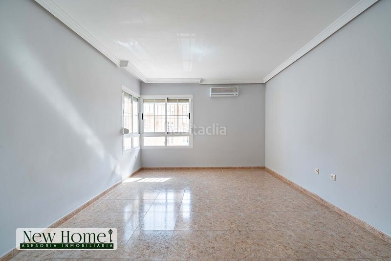 Foto ce29e862-8f90-4cda-9772-9ef727aa60a6. Casa adossada amb aparcament piscina a Aguadulce Norte Roquetas de Mar
